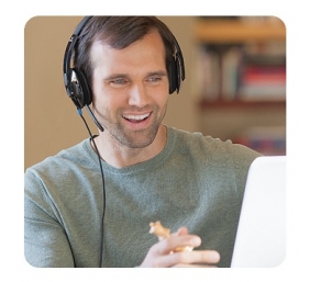 Logitech H540 Laidinės ausinės, USB-A, Juoda