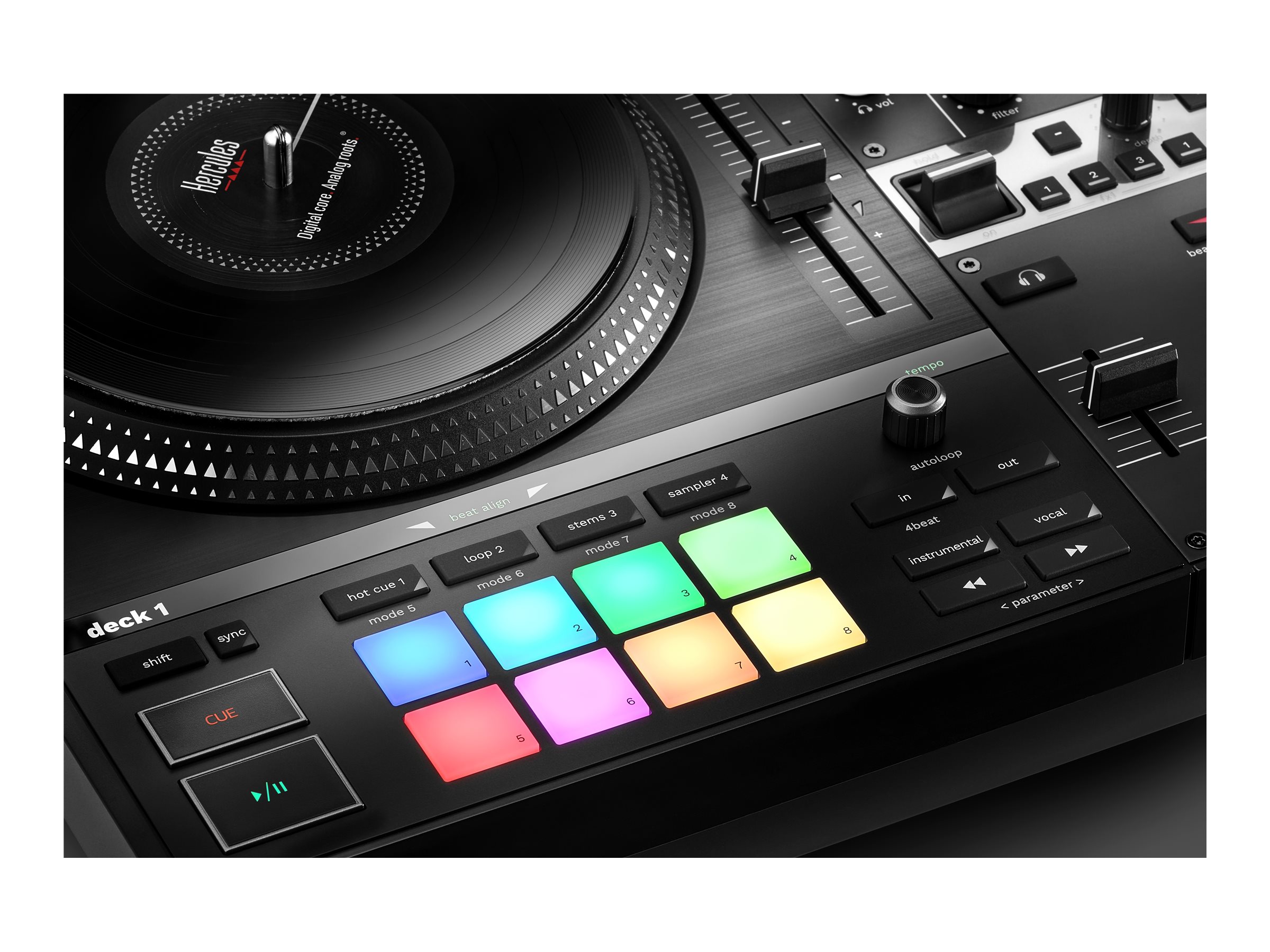 Hercules | DJControl Inpulse T7 | Speakers | USB connectivity