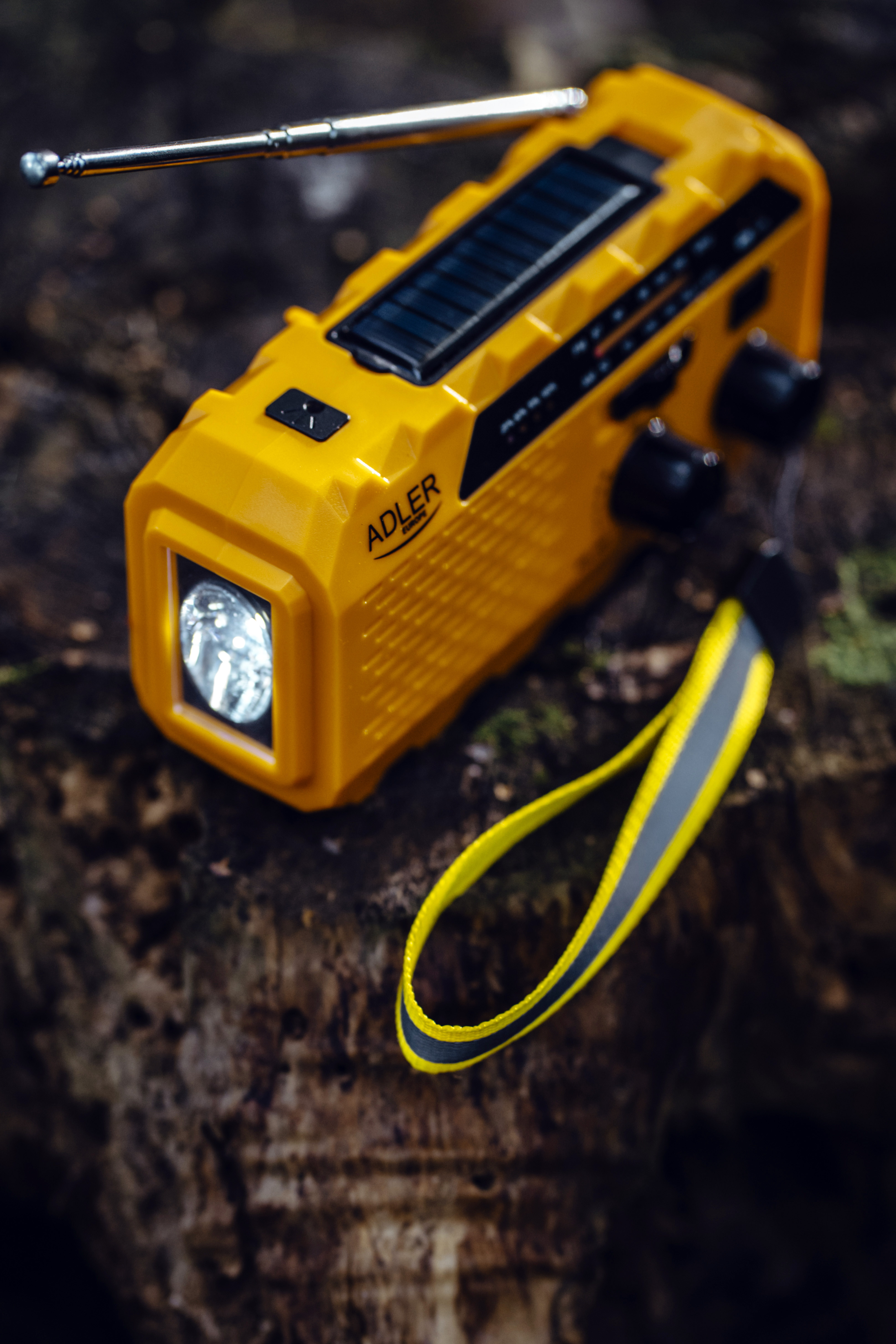 Adler | Portable radio with flashlight | AD 1197 | Alarm function