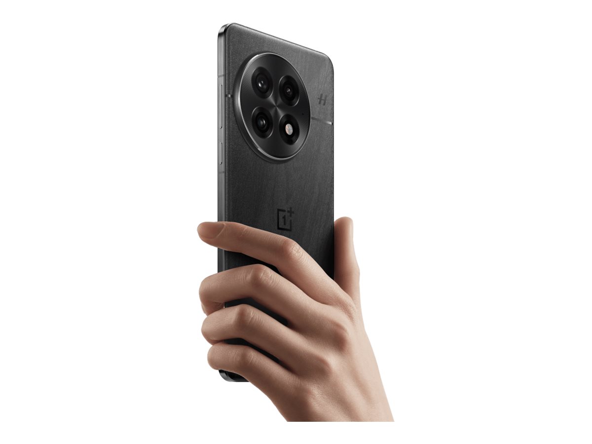 OnePlus 13 | Black Eclipse | 6.82 " | LTPO AMOLED | 1440 x 3168 pixels | Snapdragon 8 Elite (3 nm) | Internal RAM 16 GB | 512 GB | Dual SIM | 4G | 5G | Main camera resolution 50+50+50 MP | Secondary camera resolution 32 MP | Android | 15