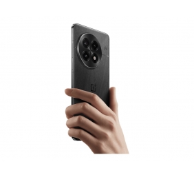 OnePlus 13 | Black Eclipse | 6.82 " | LTPO AMOLED | 1440 x 3168 pixels | Snapdragon 8 Elite (3 nm) | Internal RAM 16 GB | 512 GB | Dual SIM | 4G | 5G | Main camera resolution 50+50+50 MP | Secondary camera resolution 32 MP | Android | 15