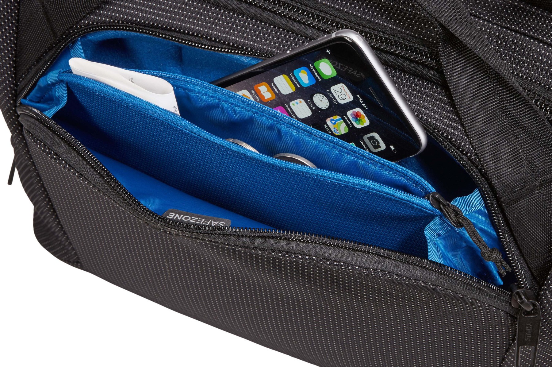 Thule | C2LB-113 | Crossover 2 | Fits up to size 13.3 " | Messenger - Briefcase | Black | Shoulder strap