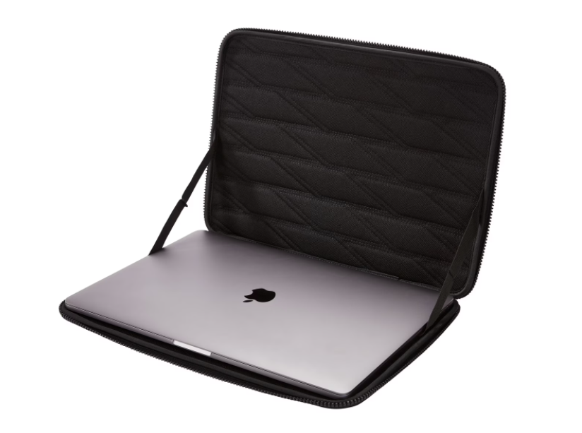 Thule | Gauntlet 4 MacBook Pro Sleeve | Fits up to size 16 " | Black