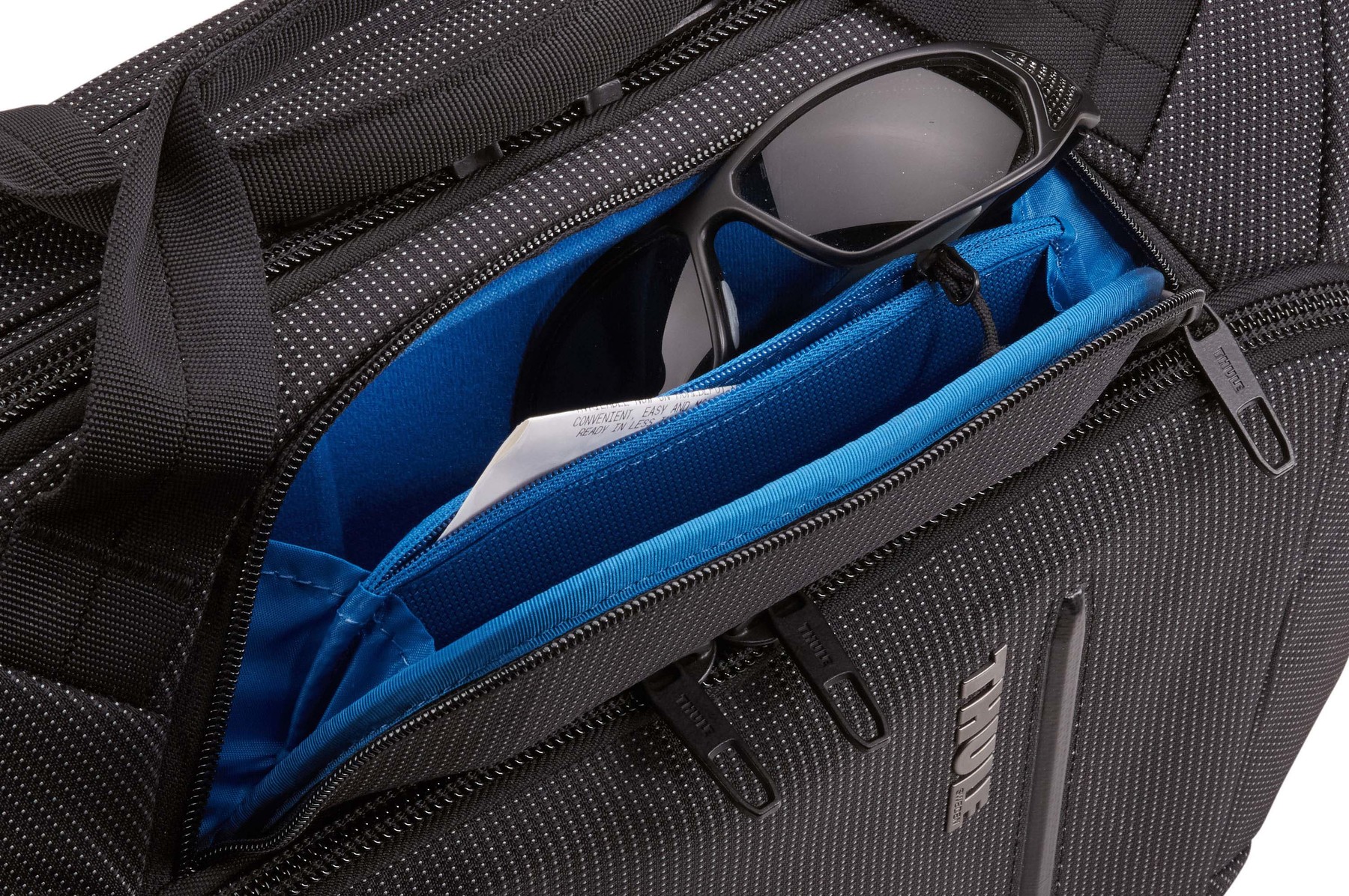 Thule | C2LB-116 | Crossover 2 | Fits up to size 15.6 " | Messenger - Briefcase | Black | Shoulder strap