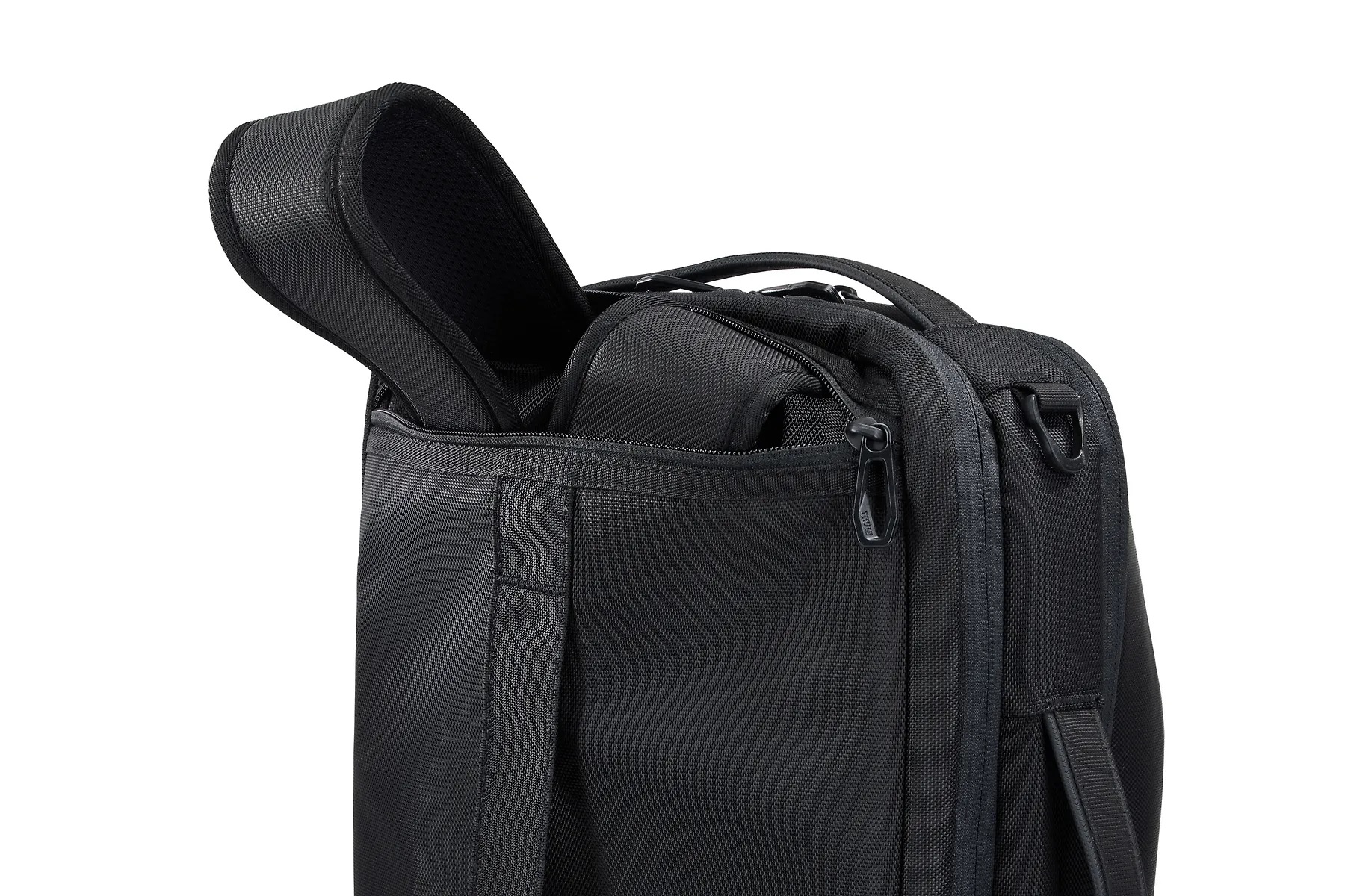 Thule | TACLB-2116, 3204815 | Accent Convertible Backpack | Fits up to size 16 " | Backpack | Black | Shoulder strap