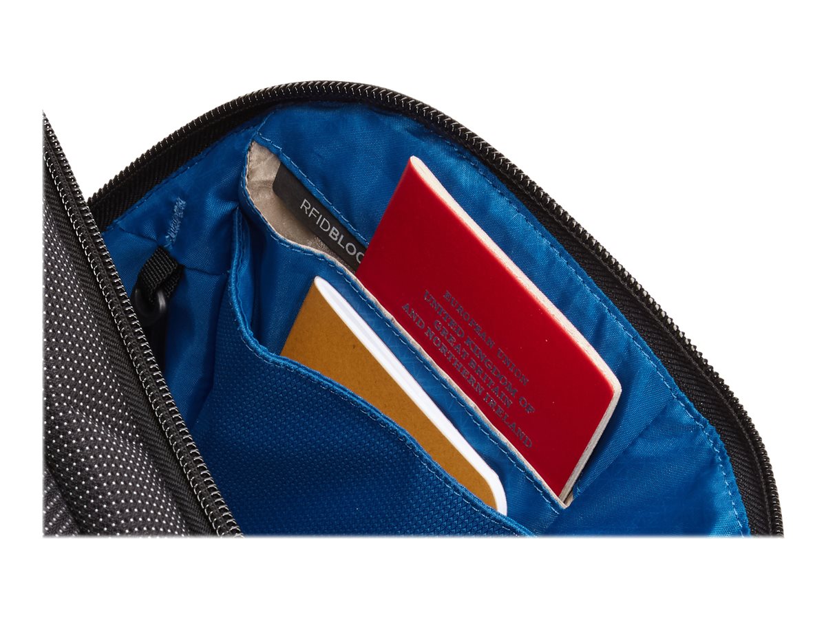 Thule | C2BB-115 Crossover 2 | Boarding Bag | Boarding Bag | Black | Shoulder strap