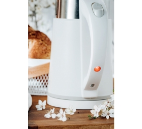 Adler | Kettle | AD 1372 | Electric | 800 W | 0.6 L | Plastic/Stainless steel | 360° rotational base | White