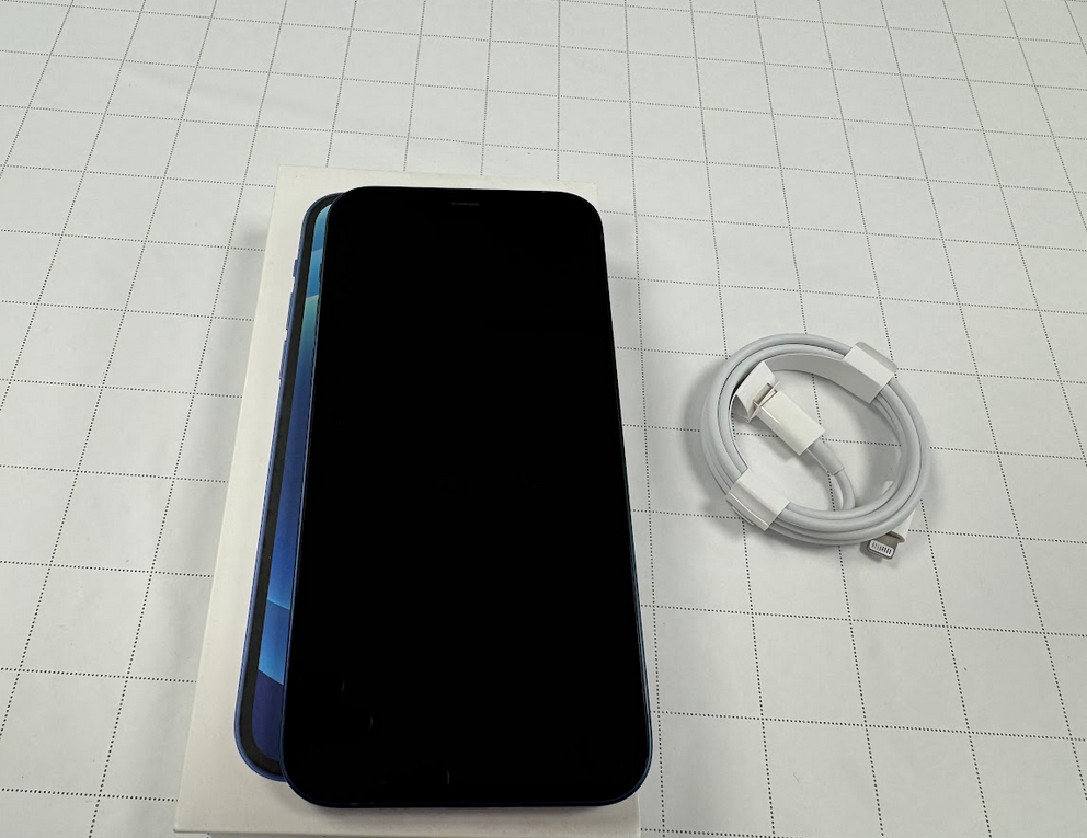 Apple REFURBISHED Grade A | iPhone 12 | Blue | 6.1 " | Super Retina XDR OLED | 2532 x 1170 pixels | Internal RAM 4 GB | 64 GB | Dual SIM | 4G | 5G | Main camera resolution 12+12 MP | Secondary camera resolution 12 MP | iOS | 18 | 2815 mAh