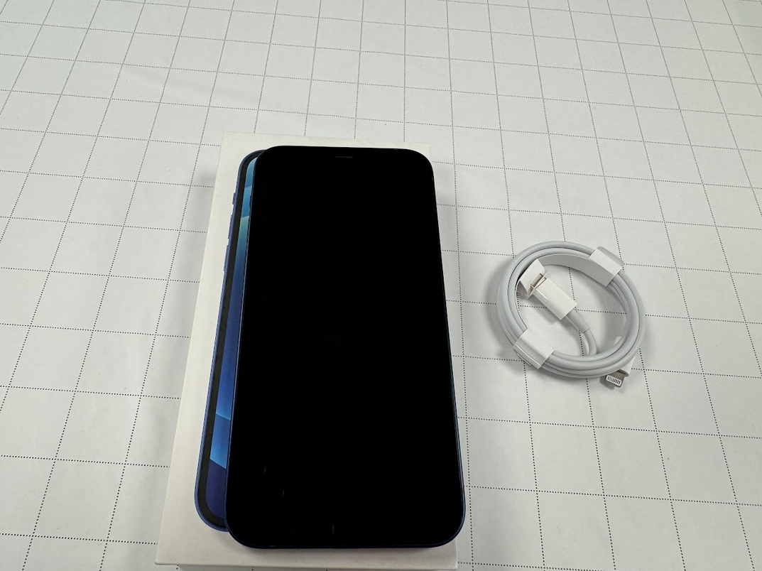 Apple REFURBISHED Grade A | iPhone 12 | Blue | 6.1 " | Super Retina XDR OLED | 2532 x 1170 pixels | Internal RAM 4 GB | 64 GB | Dual SIM | 4G | 5G | Main camera resolution 12+12 MP | Secondary camera resolution 12 MP | iOS | 18 | 2815 mAh
