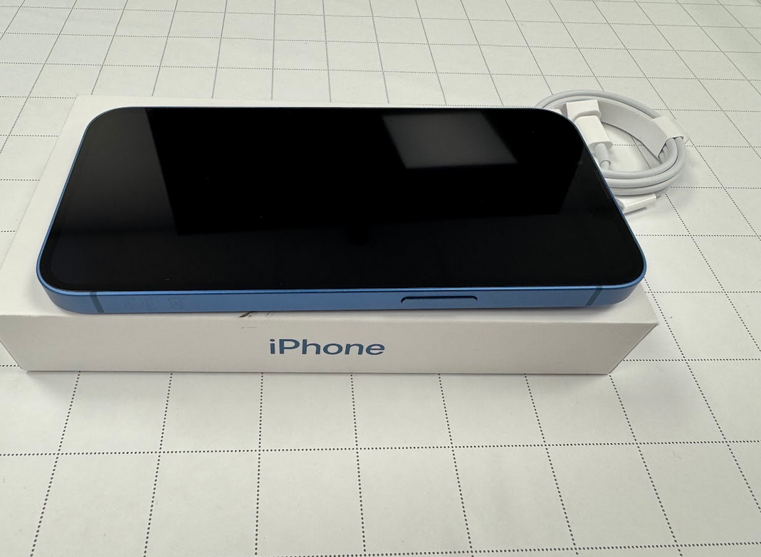 Apple REFURBISHED Grade B | iPhone 13 | Blue | 6.1 " | Super Retina XDR OLED | 2532 x 1170 pixels | Internal RAM 4 GB | 128 GB | Dual SIM | 4G | 5G | Main camera resolution 12+12 MP | Secondary camera resolution 12 MP | iOS | 18