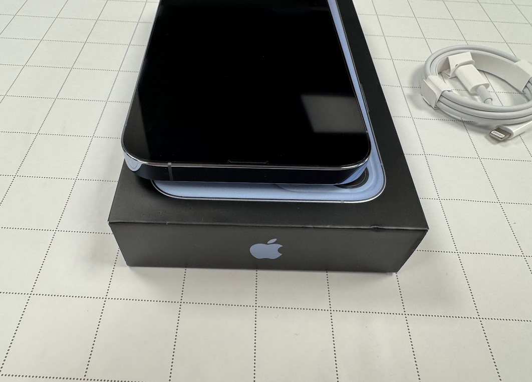 Apple REFURBISHED Grade A | Blue | 6.7 " | Super Retina XDR OLED | 2778 x 1284 pixels | Internal RAM 6 GB | 128 GB | Dual SIM | 4G | 5G | Main camera resolution 12+12+12 MP | Secondary camera resolution 12 MP | iOS | 18 | 4352 mAh | iPhone 13 Pro Max