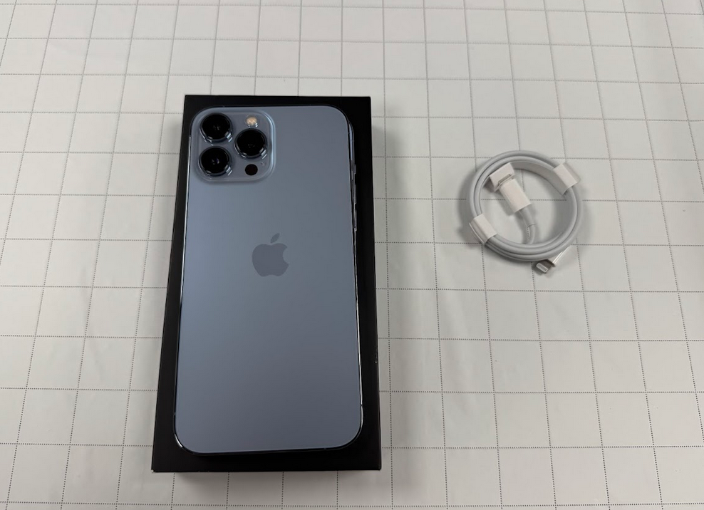 Apple REFURBISHED Grade A | Blue | 6.7 " | Super Retina XDR OLED | 2778 x 1284 pixels | Internal RAM 6 GB | 128 GB | Dual SIM | 4G | 5G | Main camera resolution 12+12+12 MP | Secondary camera resolution 12 MP | iOS | 18 | 4352 mAh | iPhone 13 Pro Max