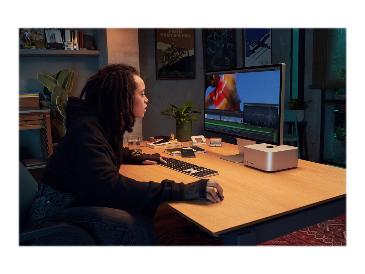 Apple Studio Display - Standard Glass - Tilt-Adjustable Stand | Apple