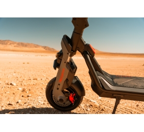 Segway | Superscooter GT3 Pro | Electric Scooter | Max 2 x 3500W W | Up to 80 km/h | 11 " | Black and Gold