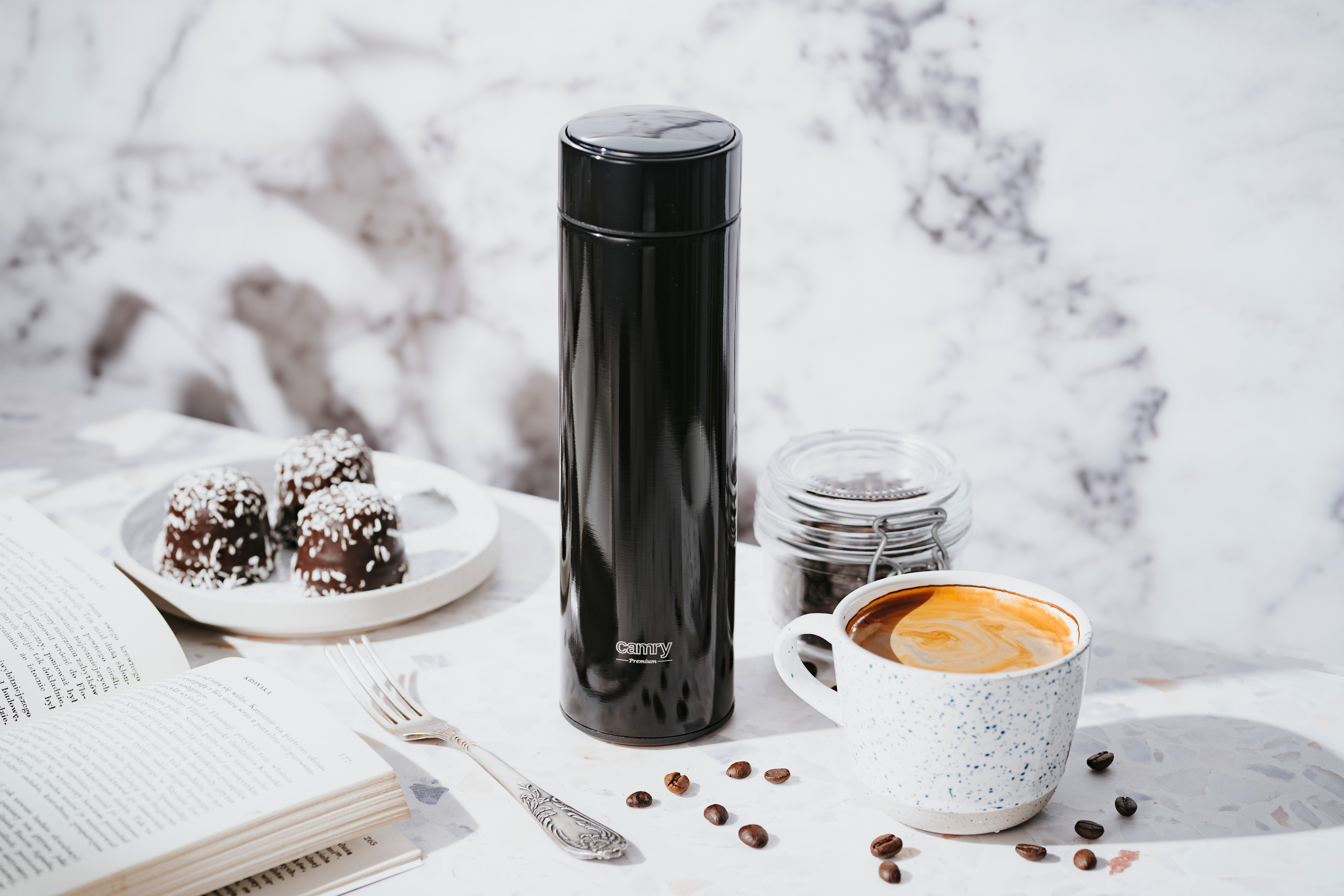 Adler | Thermal Flask | CR 4507bk | Capacity 0.473 L | Material Stainless steel/Silicone | Black