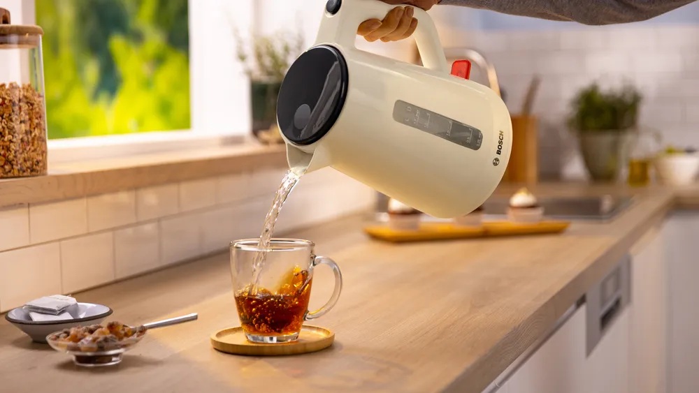 Bosch Kettle | TWK1M127 | Electric | 2400 W | 1.7 L | Plastic | Creamy