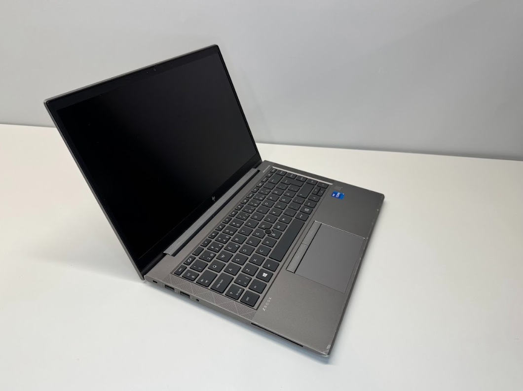 HP | REFURBISHED Grade C HP ZBook Firefly 14 G8 | 14 " | FHD | Intel Core i7 | i7-1165G7 | 16 GB | Solid-state drive capacity 512 GB | NVIDIA T500 4GB | Windows 11 Pro | Keyboard language Swedish | Keyboard backlit | Warranty 12 month(s)