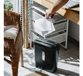 Paper Shredder | AD 1039 | Black | 8 L | 70 dB | Strip-cut