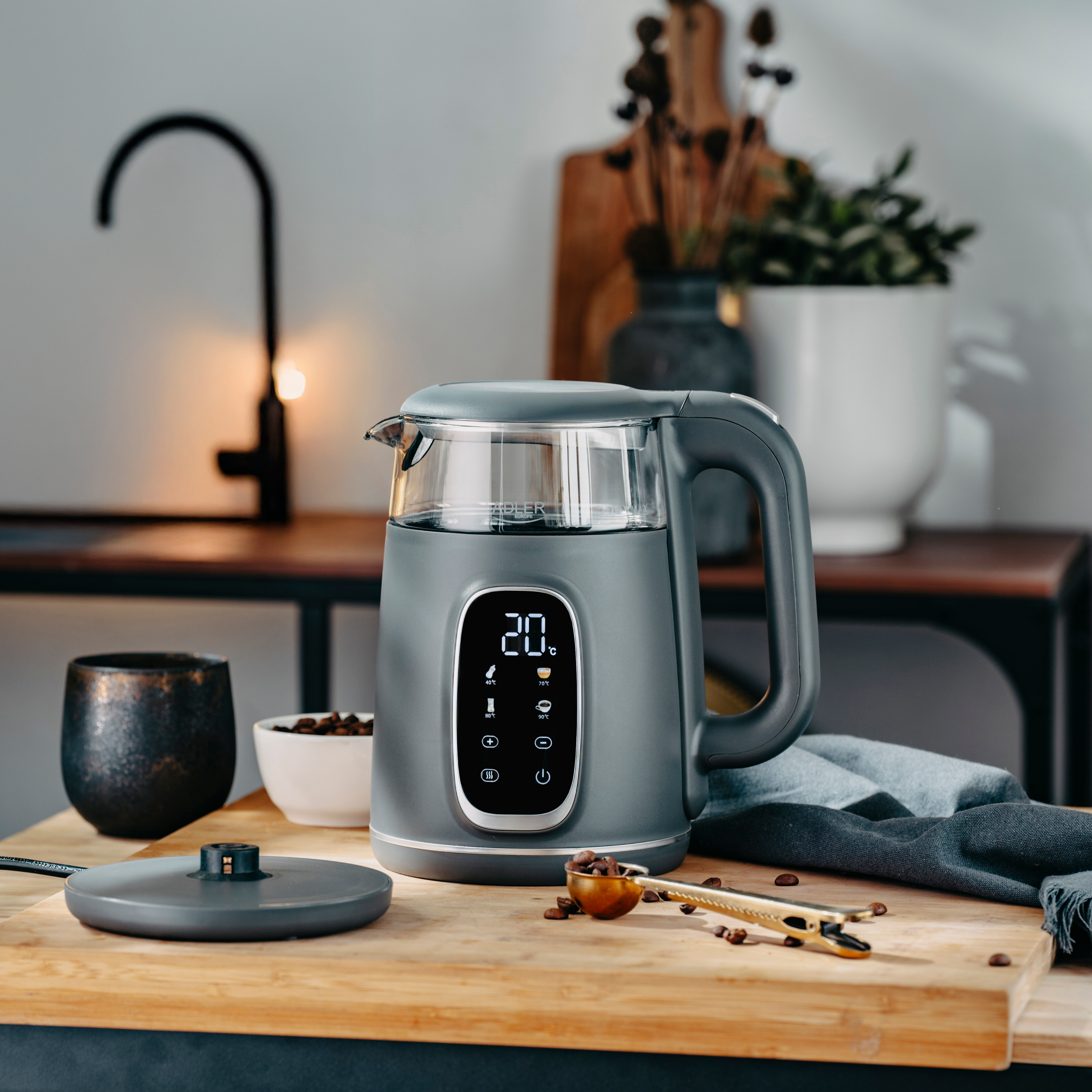Adler Kettle with LED Display | AD 1305 | Electric | 2200 W | 1.7 L | Plastic | 360° rotational base | Grey