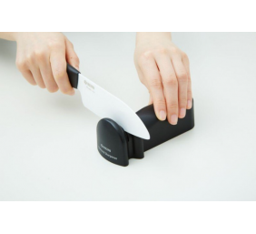 Kyocera RSD-01-BK Deimantinis peilių galąstuvas (keraminiams ir plieniniams peiliams), Juoda