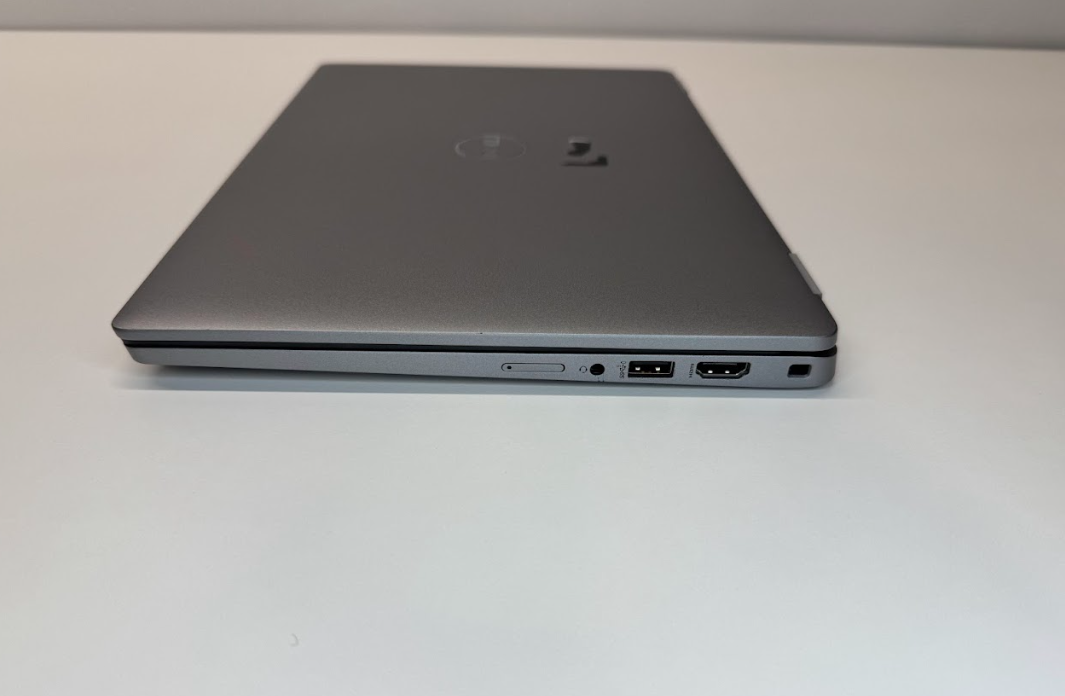 DELL Renew | REFURBISHED Grade B Dell Latitude 5330 | 13.3 " | FHD | Intel Core i3 | i3-1215U | 16 GB | Solid-state drive capacity 256 GB | Intel UHD Graphics | Windows 11 Pro | Keyboard language Swedish | Keyboard backlit | Warranty 12 month(s)