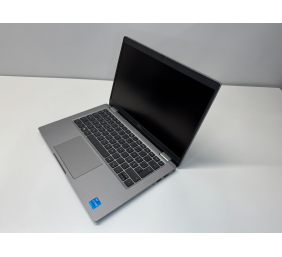 DELL Renew | REFURBISHED Grade B Dell Latitude 5330 | 13.3 " | FHD | Intel Core i3 | i3-1215U | 16 GB | Solid-state drive capacity 256 GB | Intel UHD Graphics | Windows 11 Pro | Keyboard language Swedish | Keyboard backlit | Warranty 12 month(s)