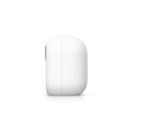 Ubiquiti | Plug-and-play, 4K WiFi-connected camera | UVC-G6-INS-W | 8 MP | Fixed | IPX5
