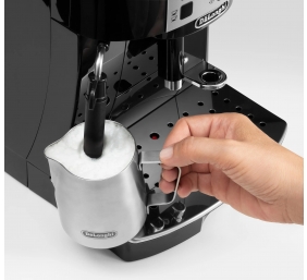 Delonghi | Coffee Maker | ECAM22.115.B Magnifica S | Pump pressure 15 bar | Built-in milk frother | Automatic | 1450 W | Black