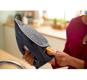 Philips DST7060/20 7000 Series | Steam Iron | 3000 W | Water tank capacity 300 ml | Continuous steam 55 g/min | Steam boost performance 250 g/min | Blue/Yellow