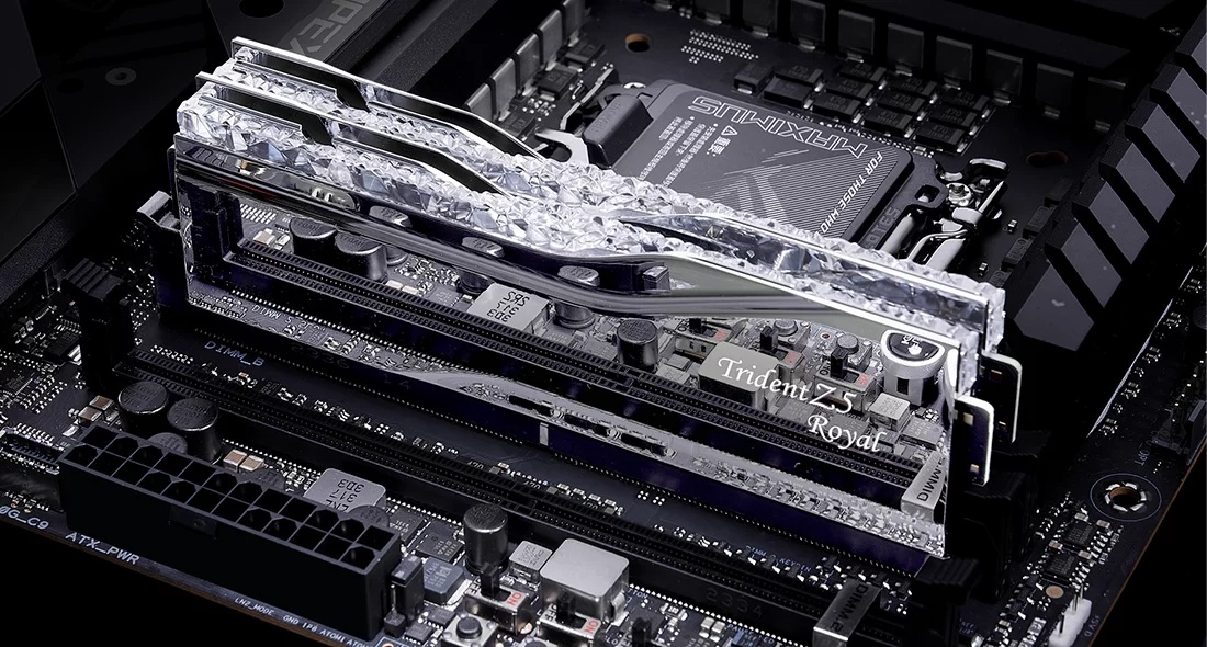 G.Skill Trident Z5 Royal | 32 (2x16GB) GB | DDR5 | 6400 MHz | PC/server | Registered No | ECC No