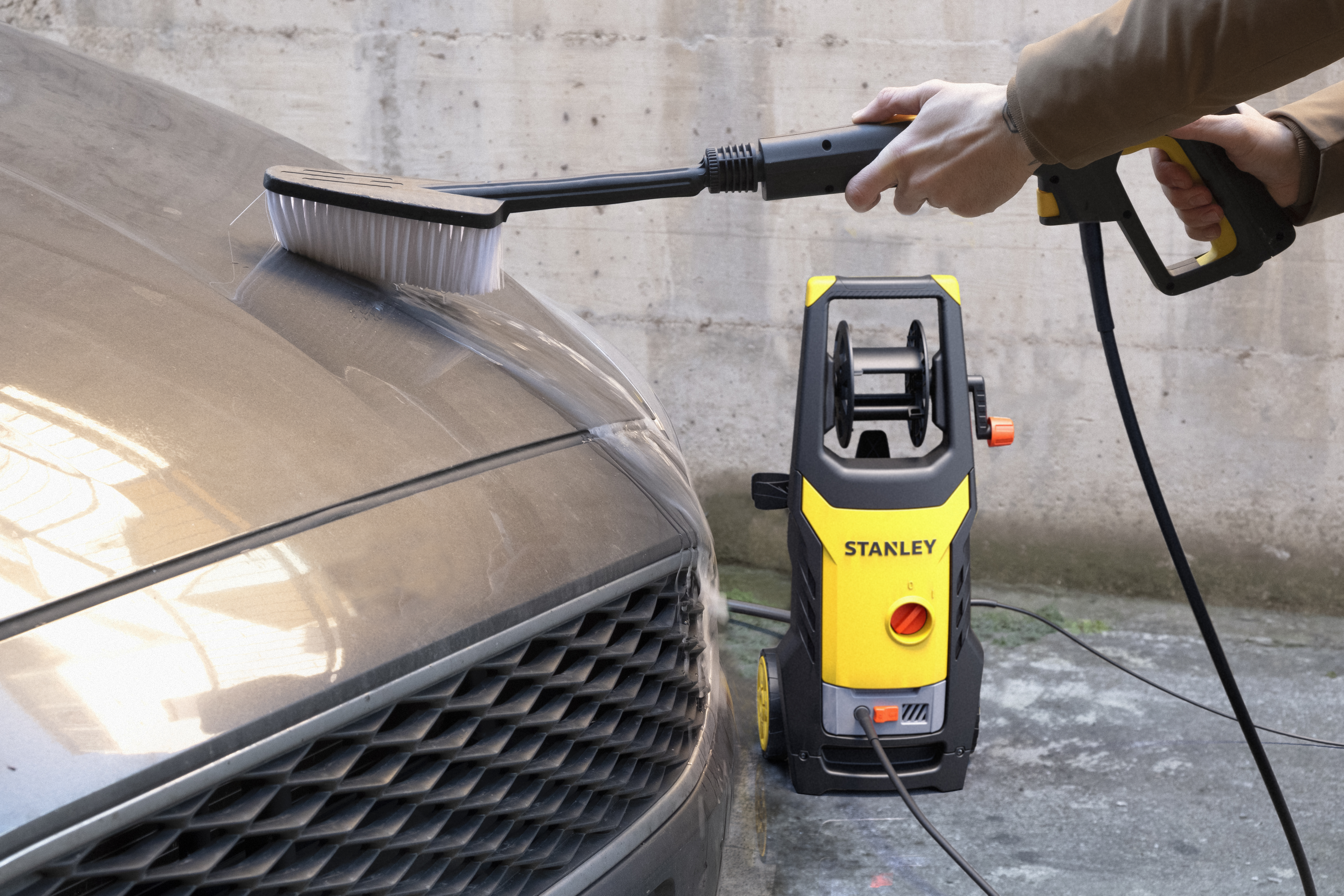 STANLEY SXPW16PE High Pressure Washer with Patio Cleaner (1600 W, 125 bar, 420 l/h) | Stanley 1600 W | 125 bar | 420 l/h
