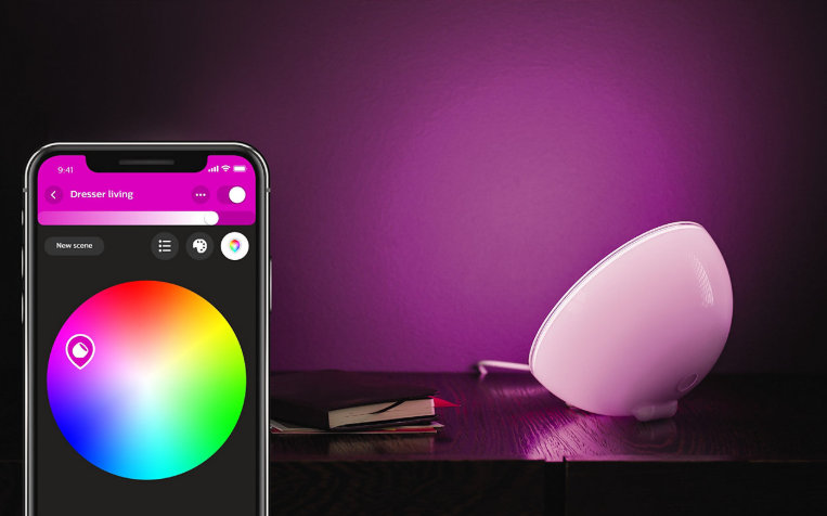 Philips Hue|Hue Go Portable Light|6 W|White and color ambiance|Zigbee