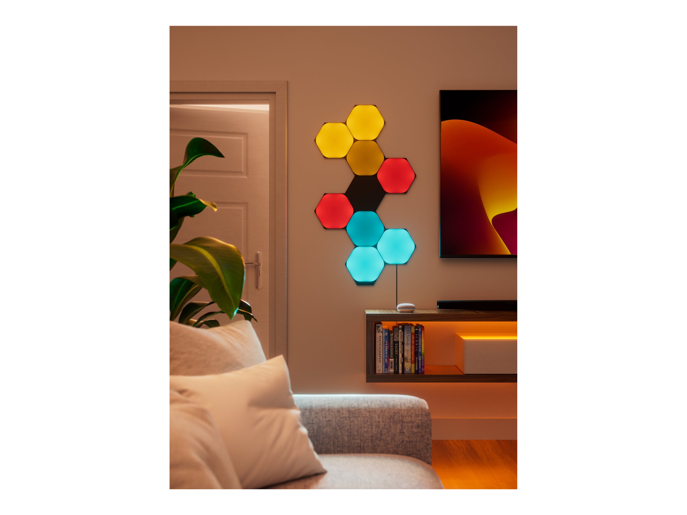 Nanoleaf|Shapes Black Hexagons Starter Kit (9 panels)|42 W|WiFi
