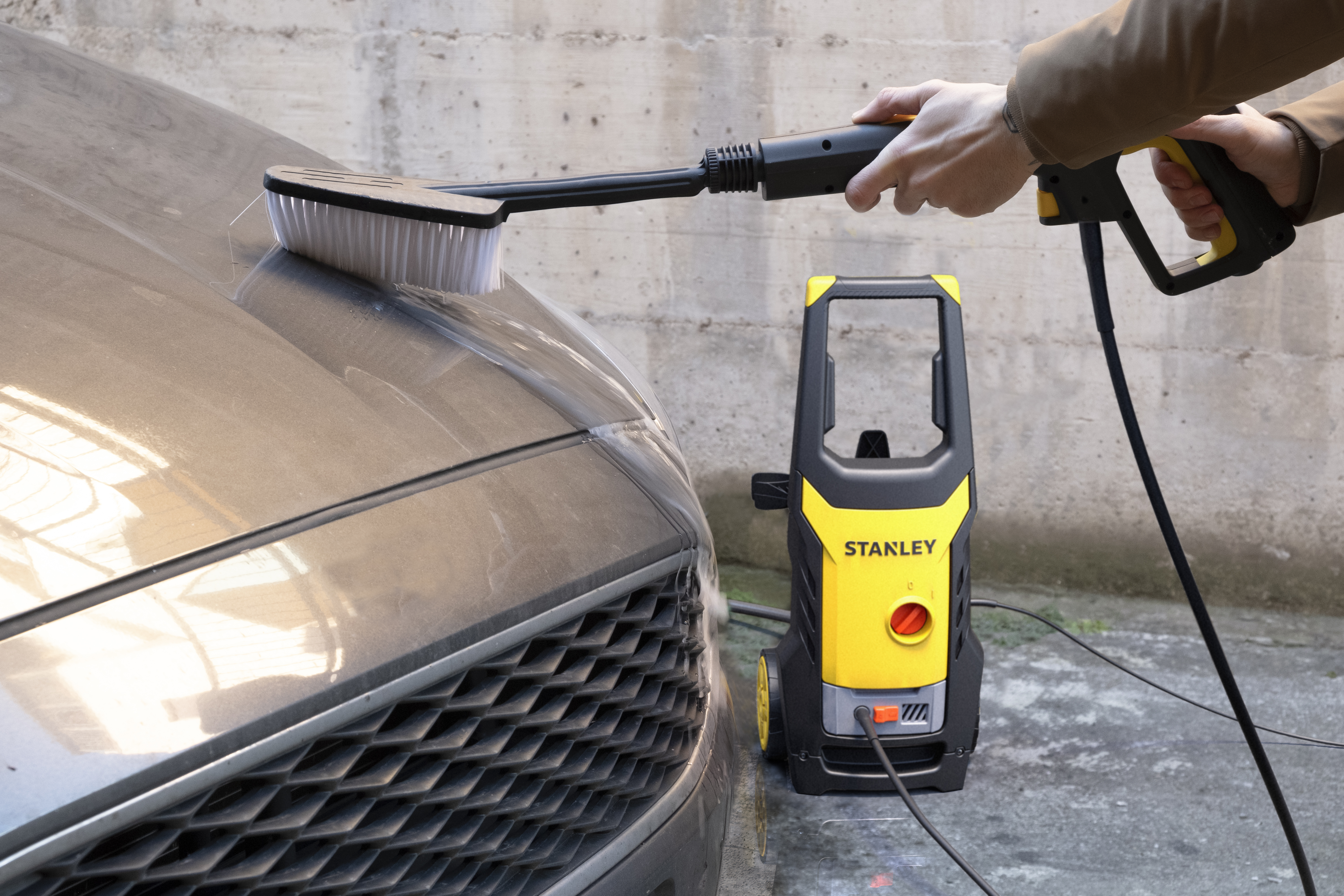 STANLEY SXPW14PE High Pressure Washer with Patio Cleaner (1400 W, 110 bar, 390 l/h) | Stanley 1400 W | 110 bar | 390 l/h