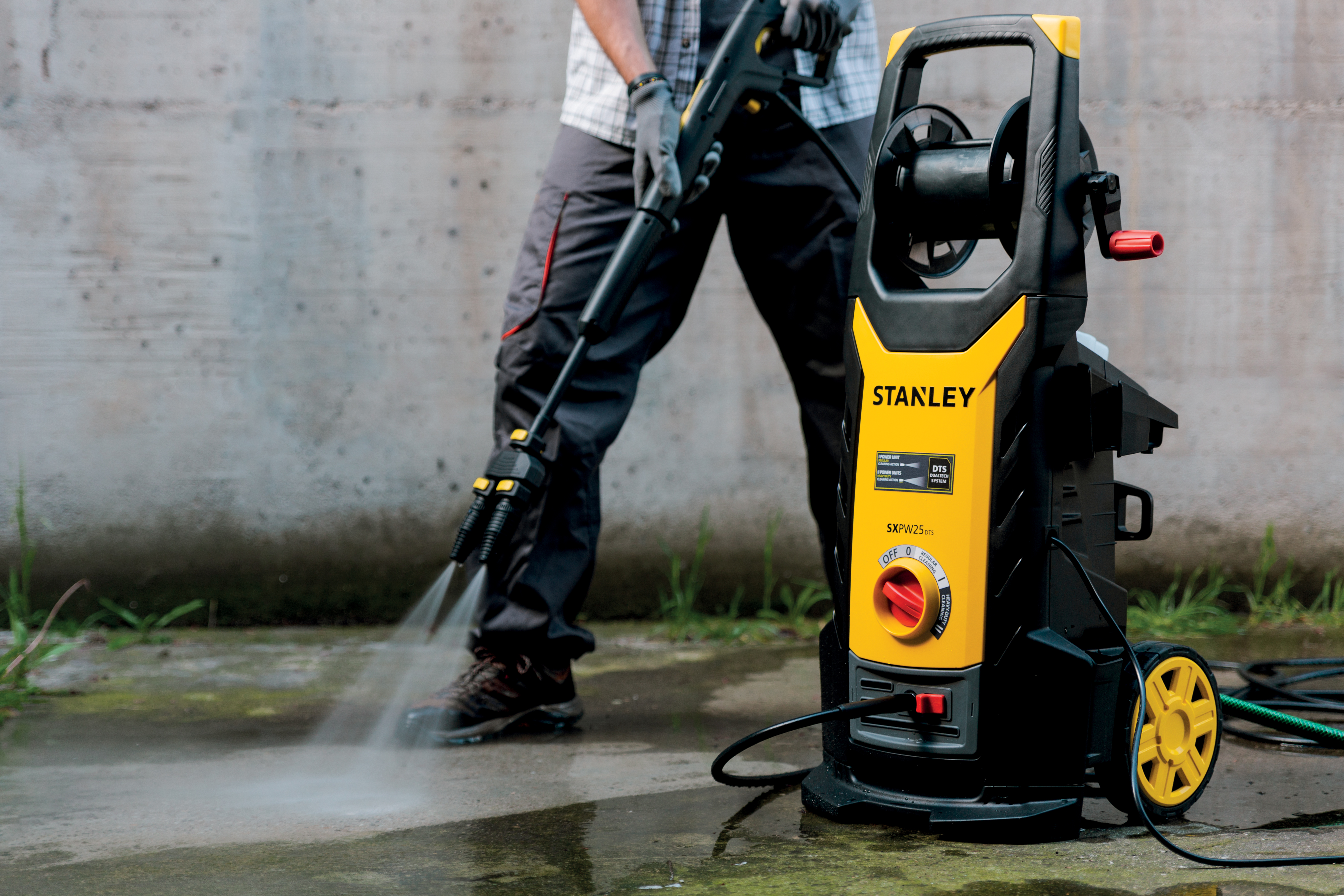 STANLEY SXPW25DTS-E High Pressure Washer (2500 W, 150 bar, 810 l/h) | Stanley 2500 W | 150 bar | 810 l/h