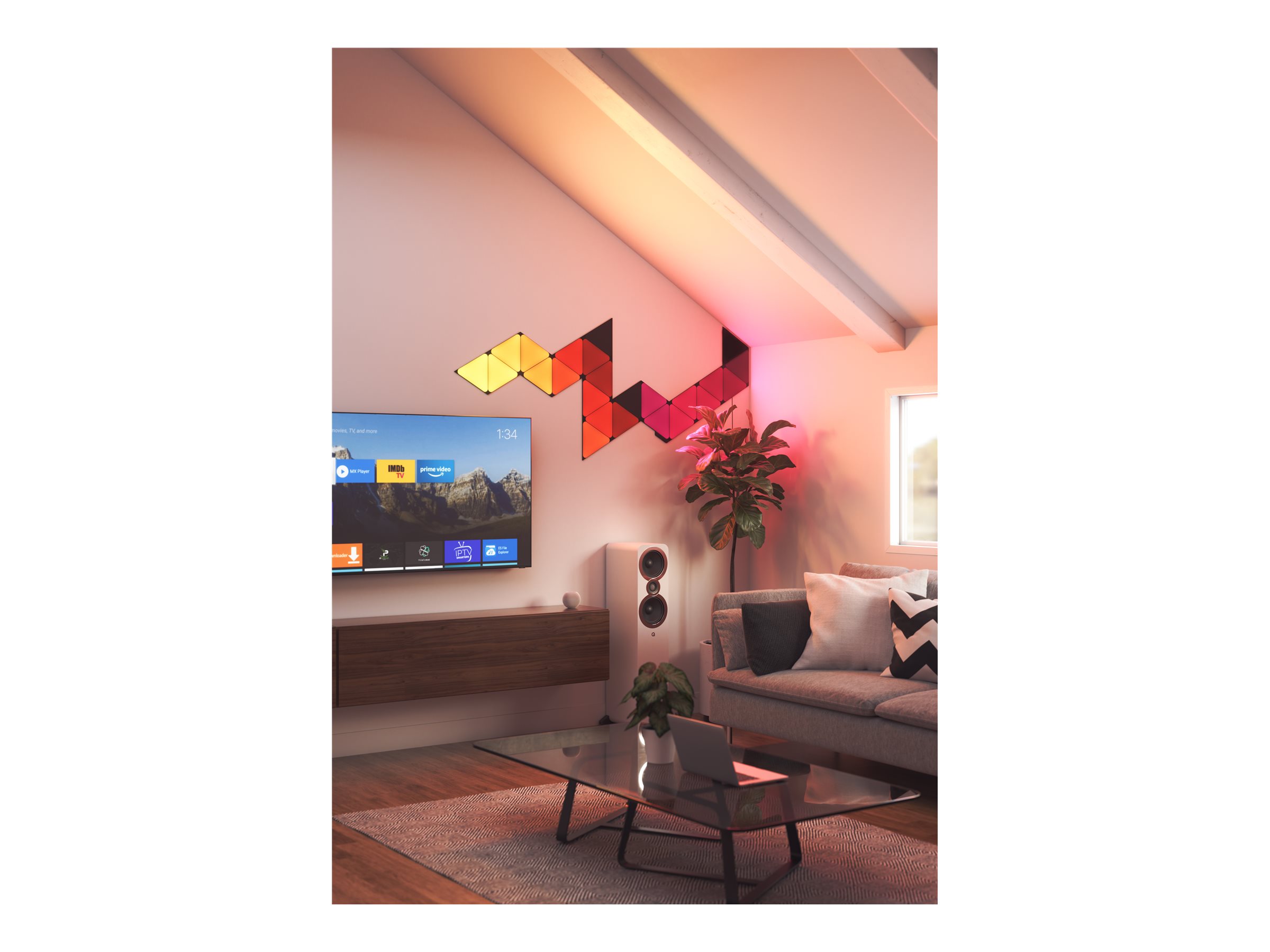 Nanoleaf|Shapes Black Triangles Starter Kit (9 panels)|42 W|WiFi