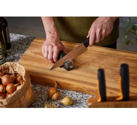 Fiskars Essential Roll-Sharp 1065598 (1023811) Peilių galąstuvas, Juoda