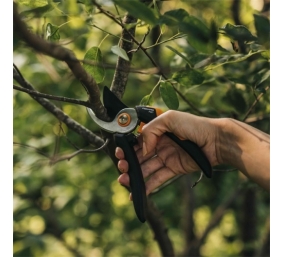 Fiskars Solid M P321 (1057162) Bypass Sekatorius