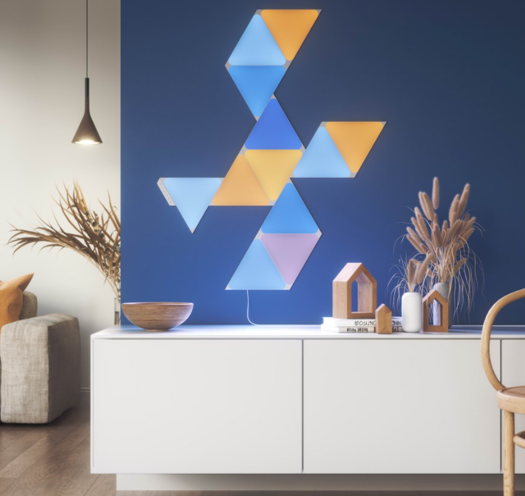 Nanoleaf|Shapes Triangles Starter Kit (15 panels)|1.5 W|16M+ colours