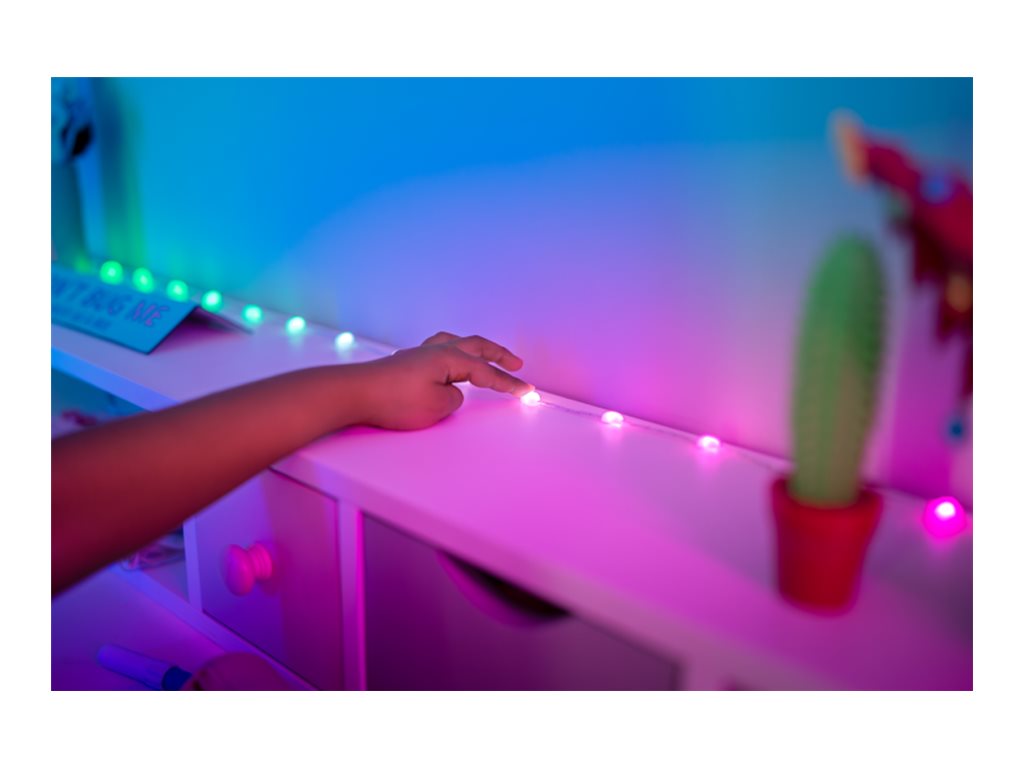 Twinkly Candies 200 Heart-shaped RGB LEDs, Green Wire, USB-C