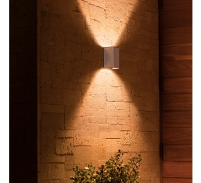 Philips Hue WCA Resonate Outdoor Wall Lantern, Inox | 8 W | 2000-6500 Hue White Colour Ambiance