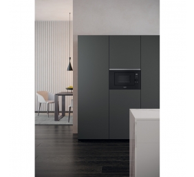 Whirlpool Built-in | 20 L | 800 W | Grill | Black