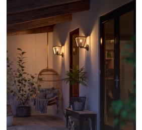 Philips Hue Inara Outdoor wall light | E27 | 7 W | Warm white