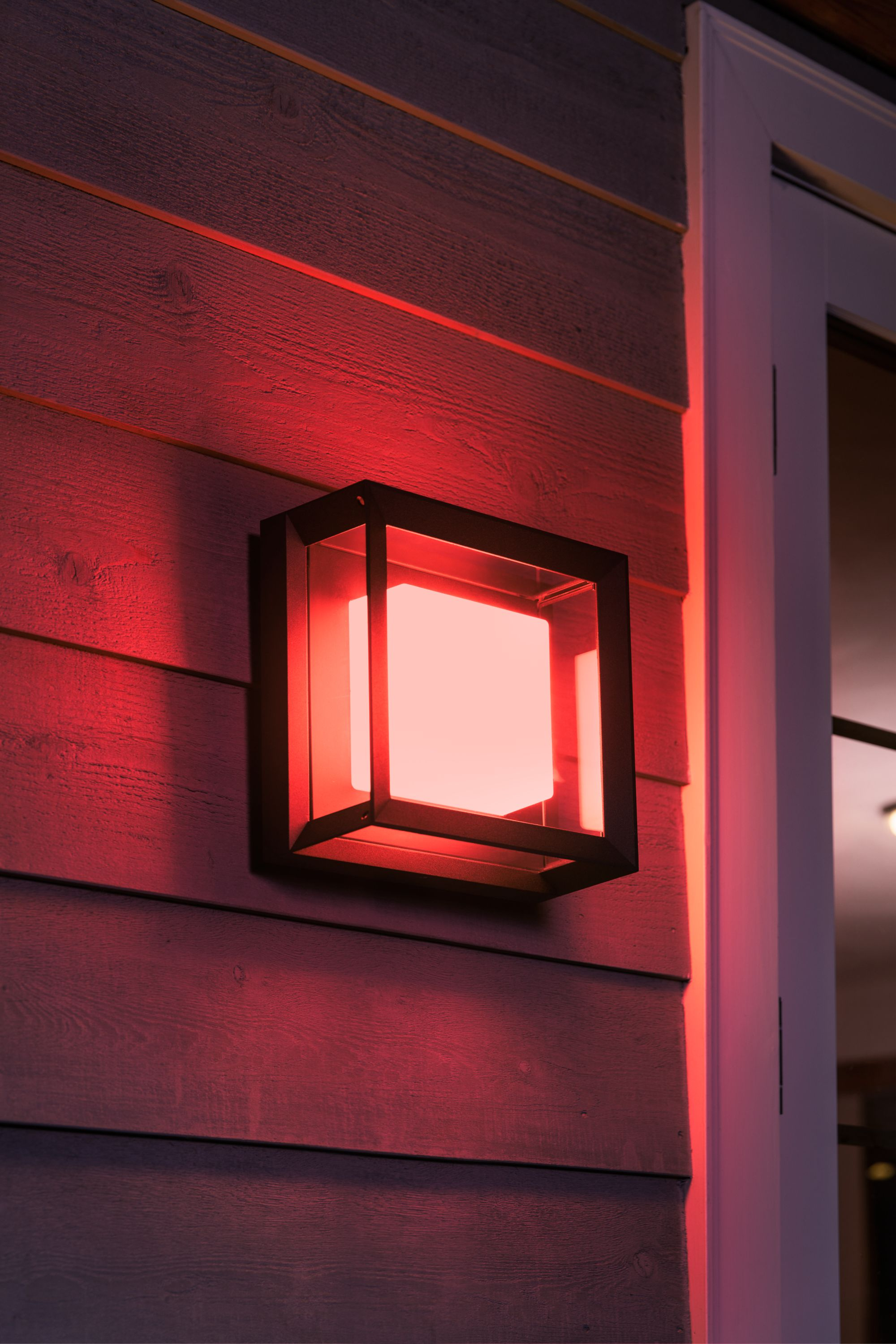 Philips Hue WCA Econic Outdoor Square Wall Lantern | 15 W | 2000-6500 Hue White Colour Ambiance