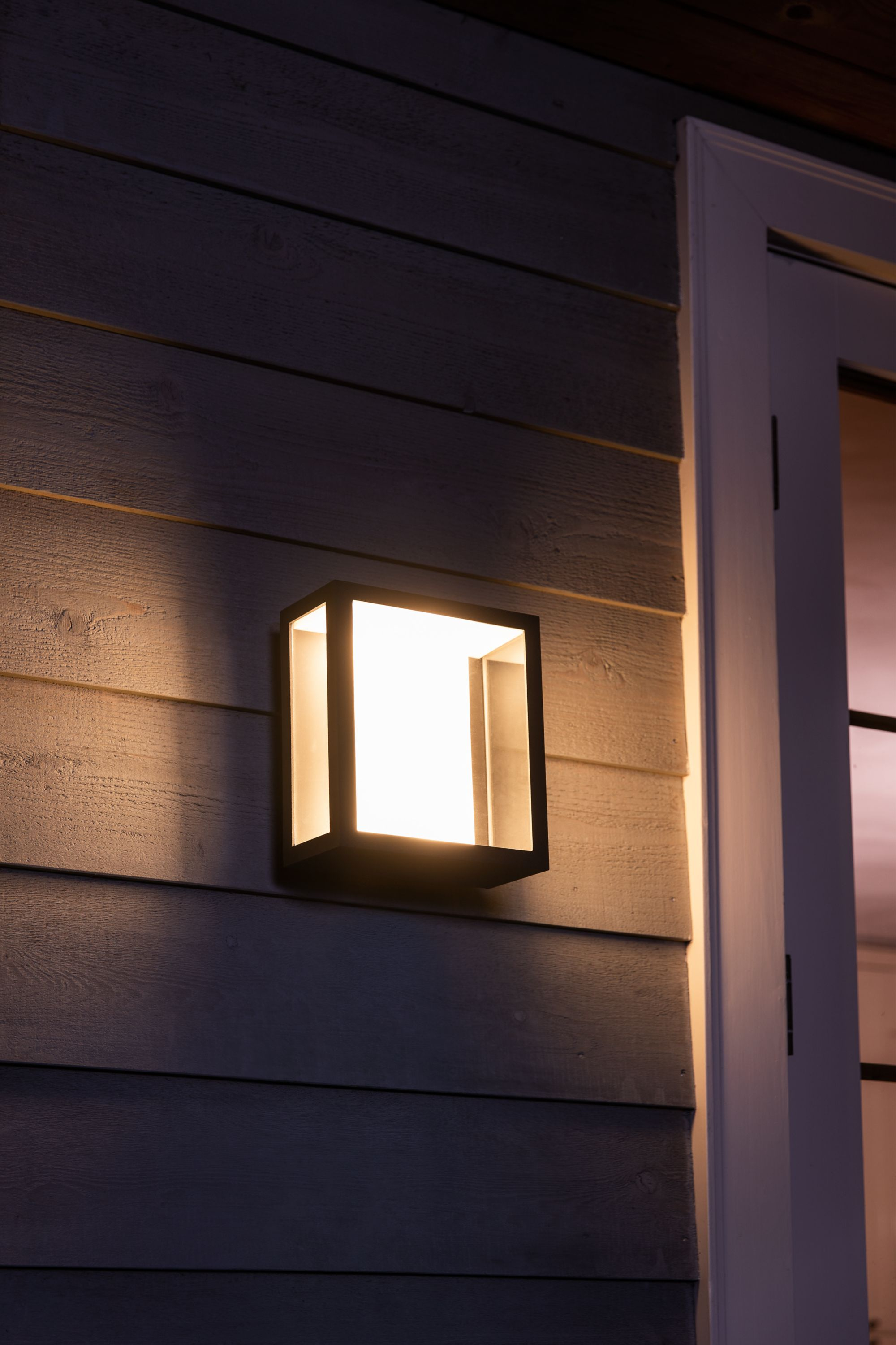 Philips Hue WCA Impress Outdoor Wall Large Lantern | 8 W | 2000-6500 Hue White Colour Ambiance