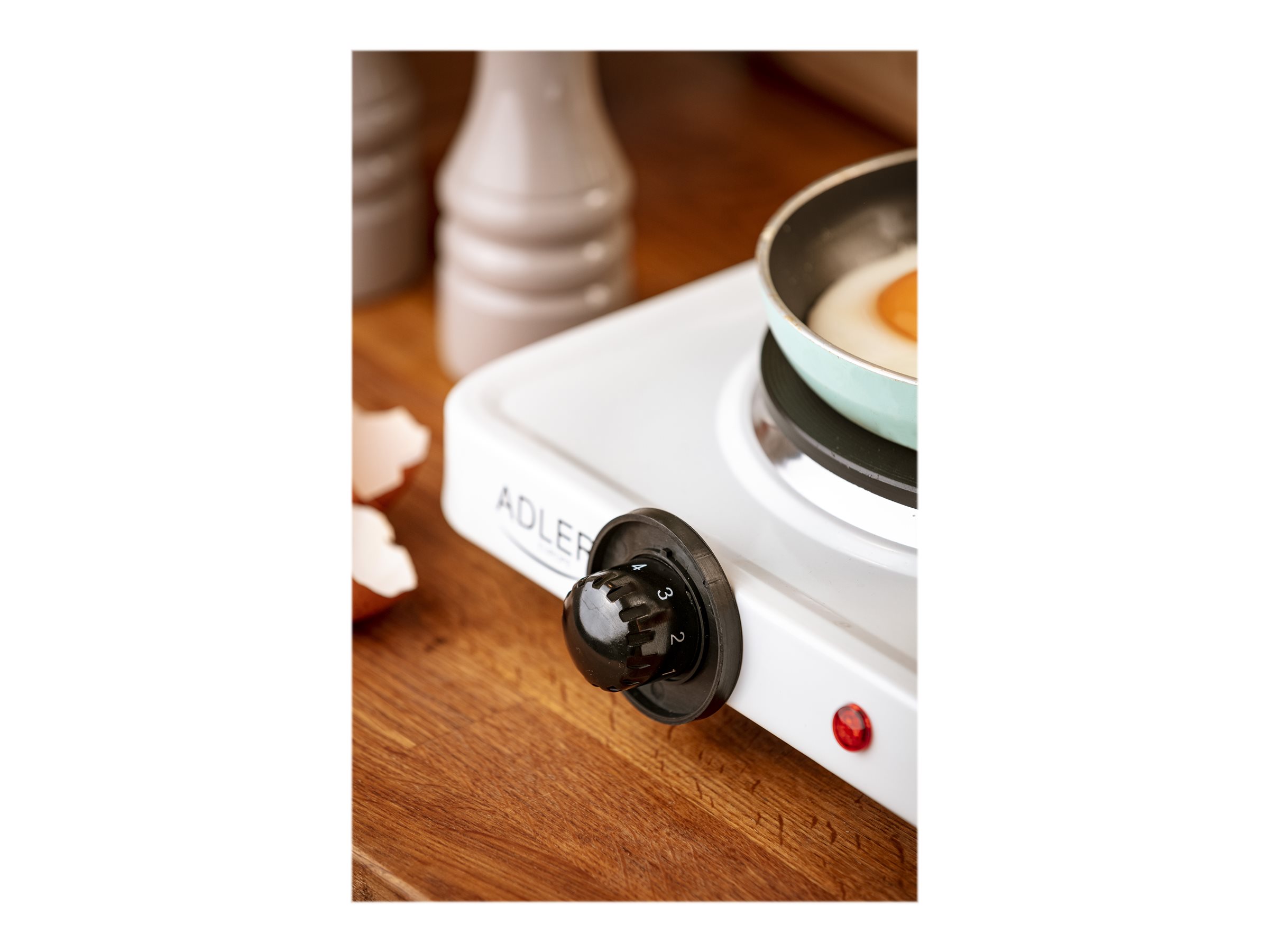 Adler | Free standing table hob | AD 6503 | Number of burners/cooking zones 1 | Electric stove | 1500 W | White | Electric