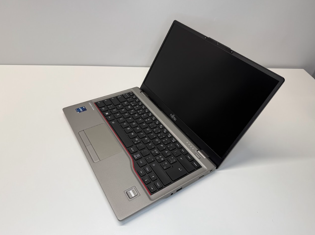 Fujitsu Siemens | RENEW | Grade A | LIFEBOOK U7413 | 14 " | FHD | i5-1335U | 16 GB | SSD | 512 GB | Intel Iris Xe Graphics | Windows 11 Pro | Keyboard language Nordic/Estonian | 12 month(s)