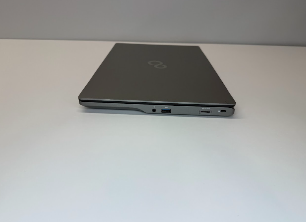Fujitsu Siemens | RENEW | Grade A | LIFEBOOK U7413 | 14 " | FHD | i5-1335U | 16 GB | SSD | 512 GB | Intel Iris Xe Graphics | Windows 11 Pro | Keyboard language Nordic/Estonian | 12 month(s)
