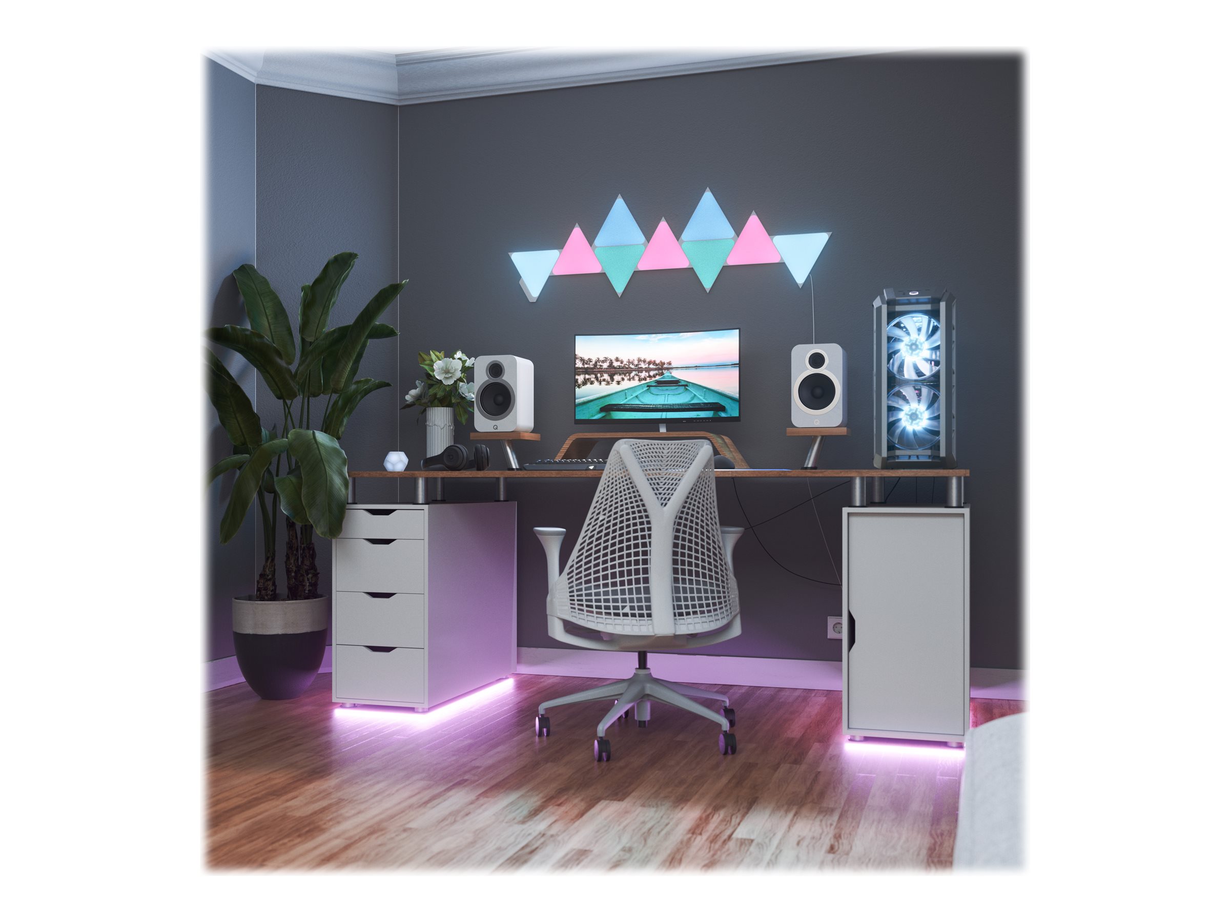 Nanoleaf|Shapes Triangles Starter Kit (9 panels)|1 W|16M+ colours