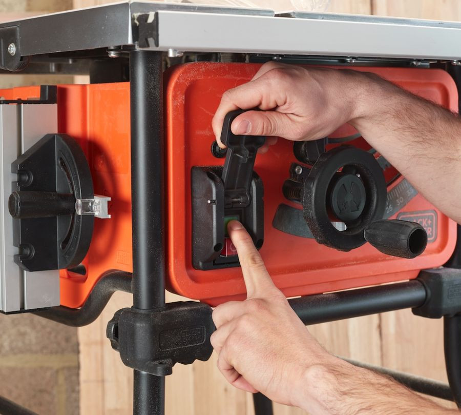 BLACK & DECKER | Table Saw, 254 mm | BES720-QS